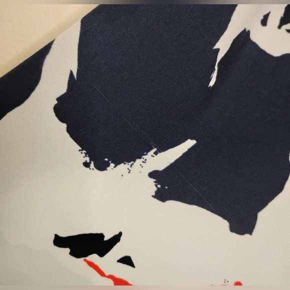 14th & Union Oversized Floral Blouse Size Large - Picture 7 of 10